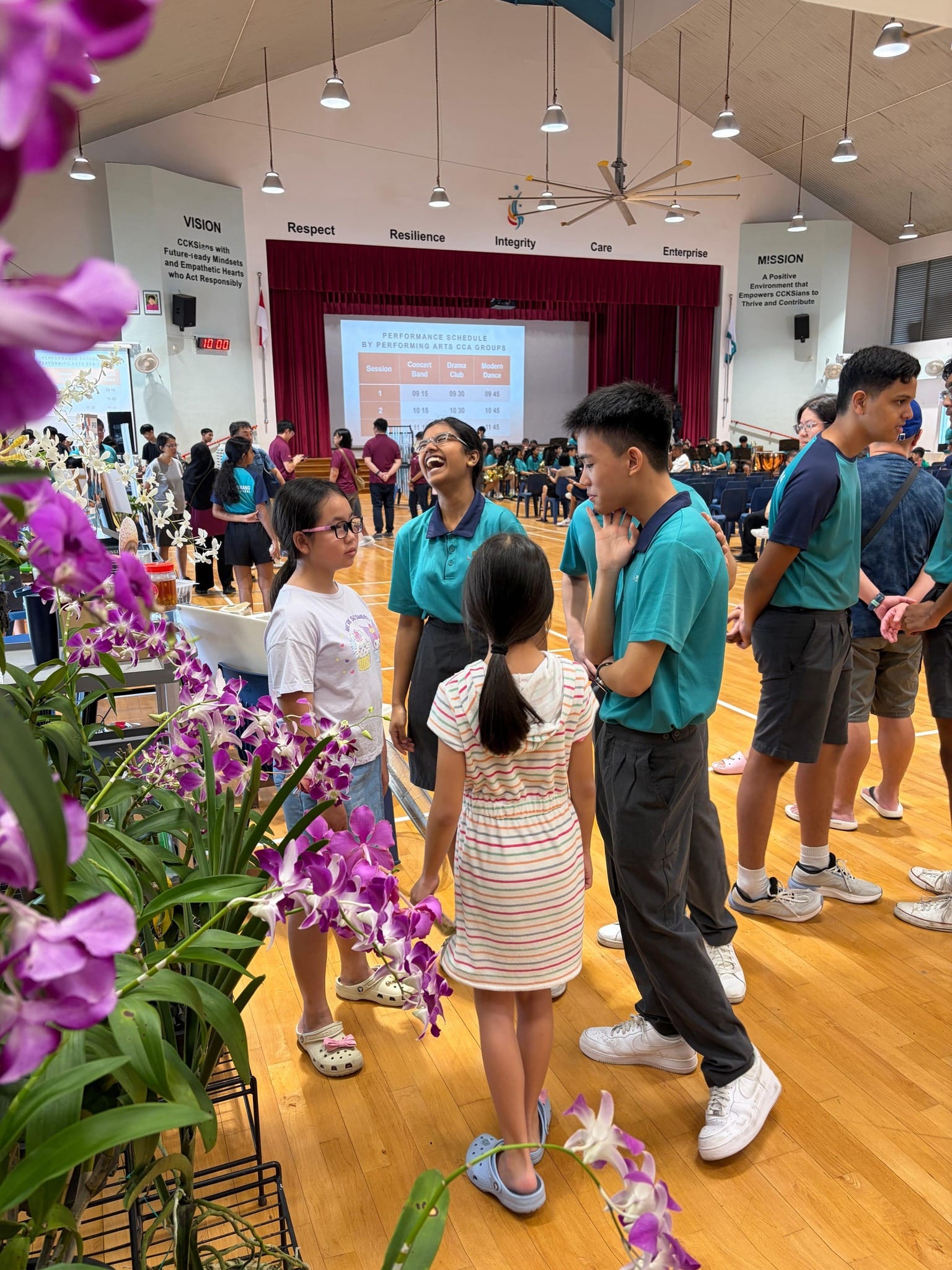 students sharing about orchid hybridisation